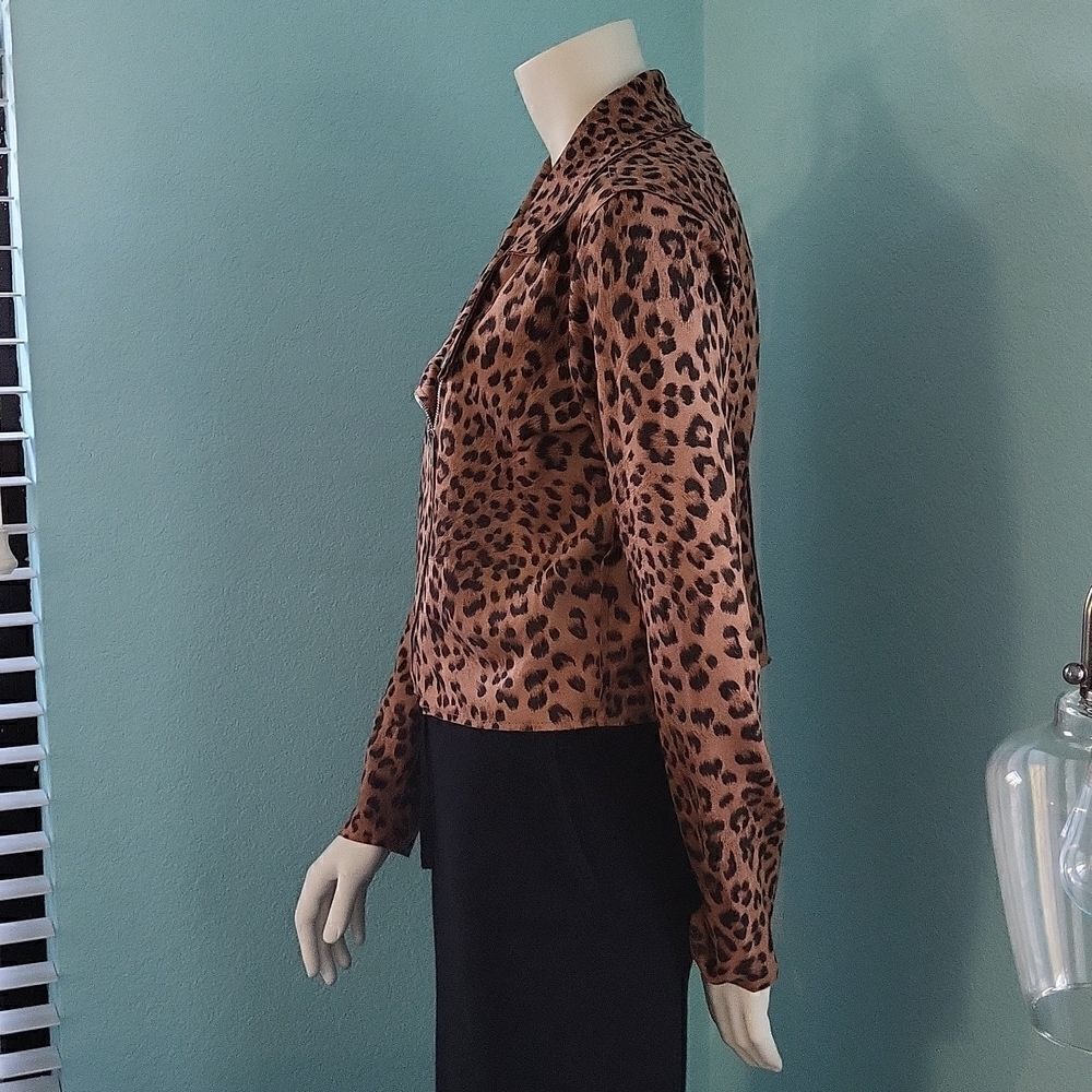 Active USA Leopard Print Moto Jacket - Picture 3 of 12